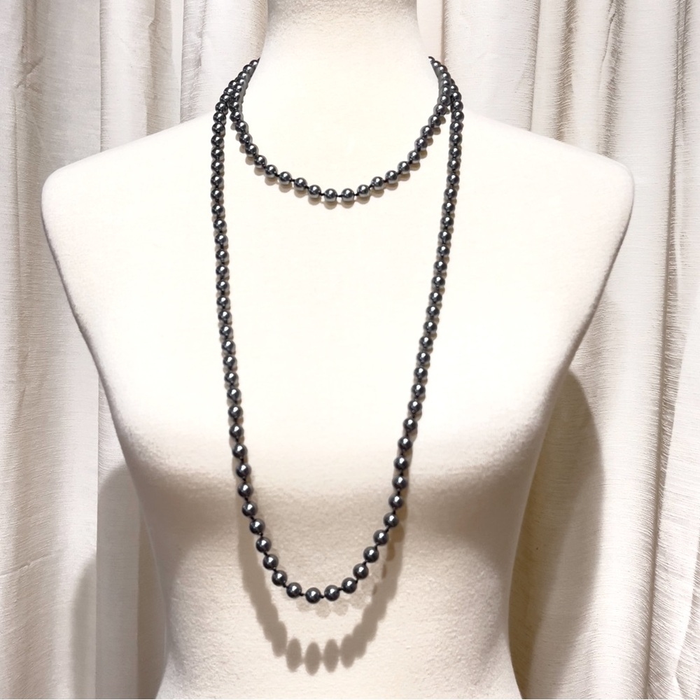 White House Black Market Gunmetal Faux Pearl Long Beaded Flapper Necklace NWT